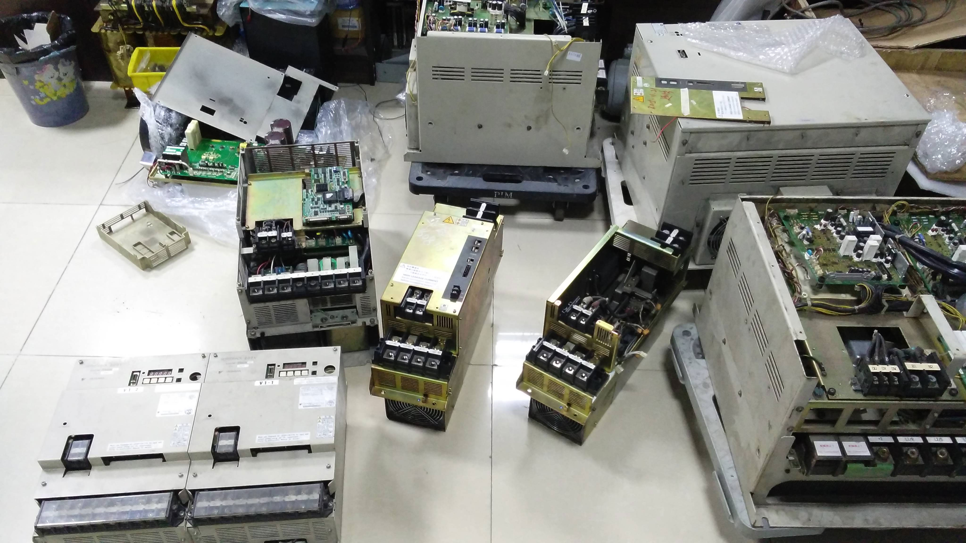 維修工場(chǎng)